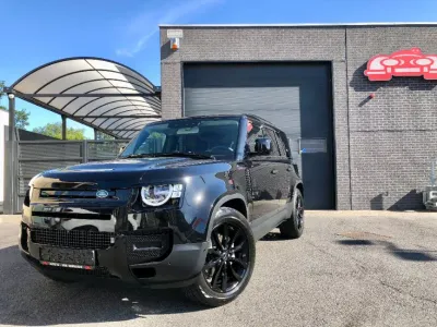 Land Rover Defender 110 SE D200 AWD Black Line