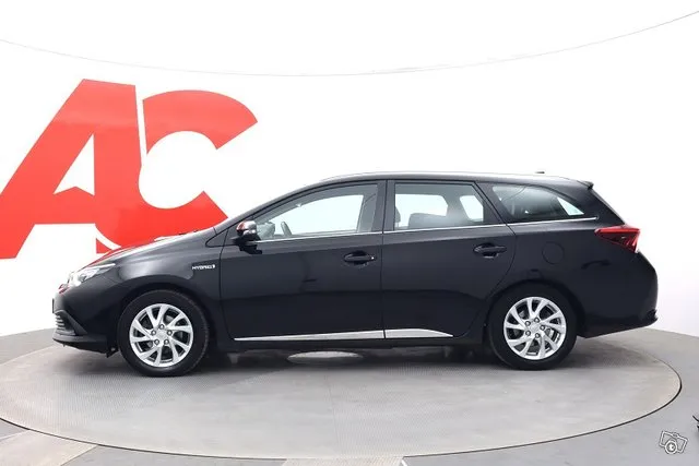 Toyota Auris Touring Sports 1,8 Hybrid Active - / Navi / Kam Image 2